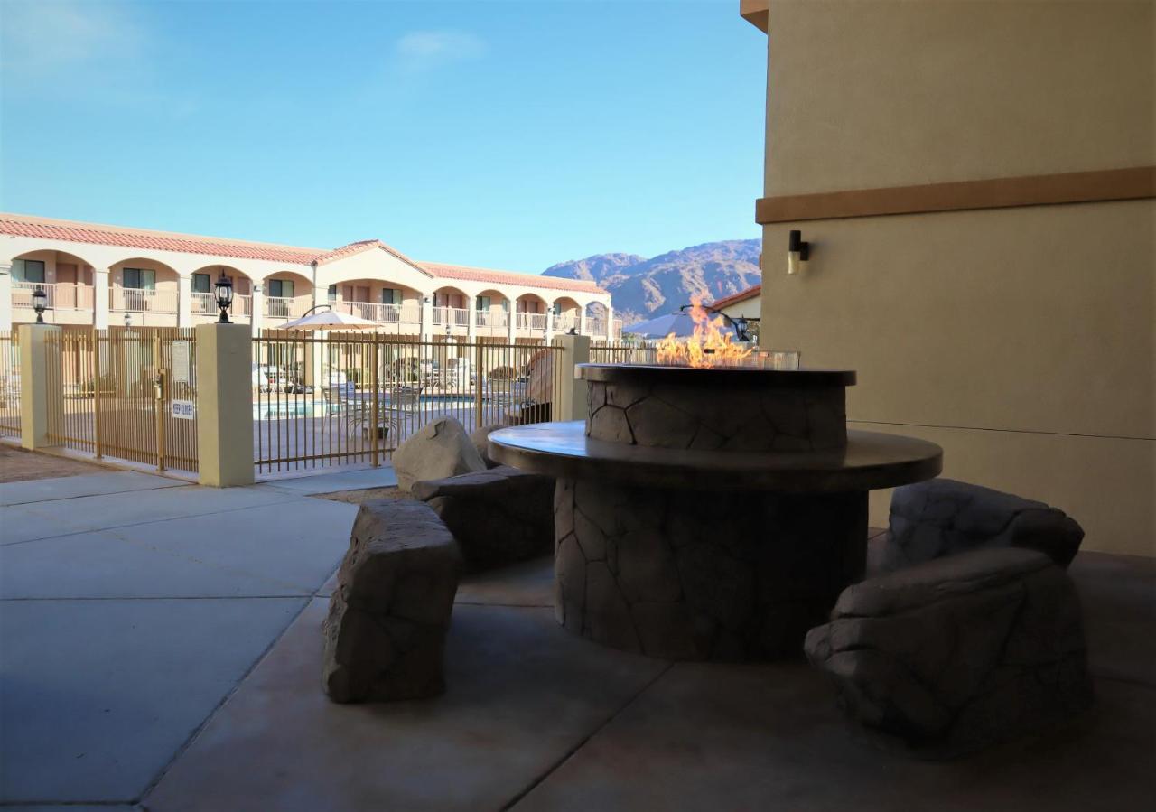Oasis Inn And Suites 29 Palms Hotel Joshua Tree National Park Twentynine Palms Buitenkant foto